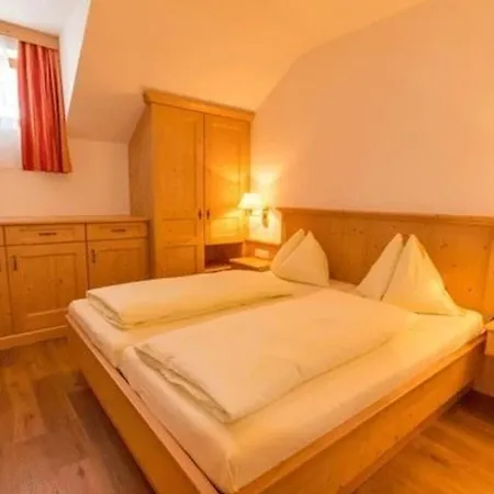 Hausbergland In Sankt Oswald Apartment Bad Kleinkirchheim