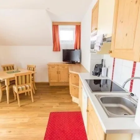 Hausbergland In Sankt Oswald Apartment